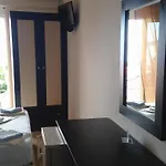 Hostal Himara Hostel
