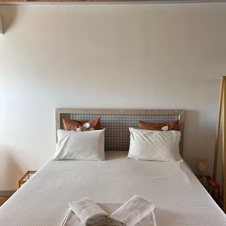 Himara Hostel Hostel *