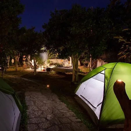 Hostel Himara Hostel *