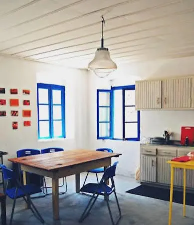 Himara Hostel Химара