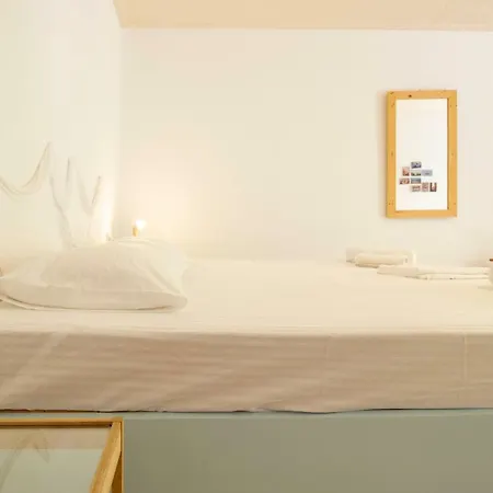 Himara Hostel * Himarë