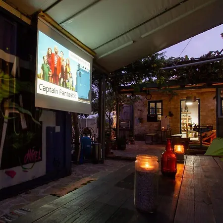 Himara Hostel Hostal