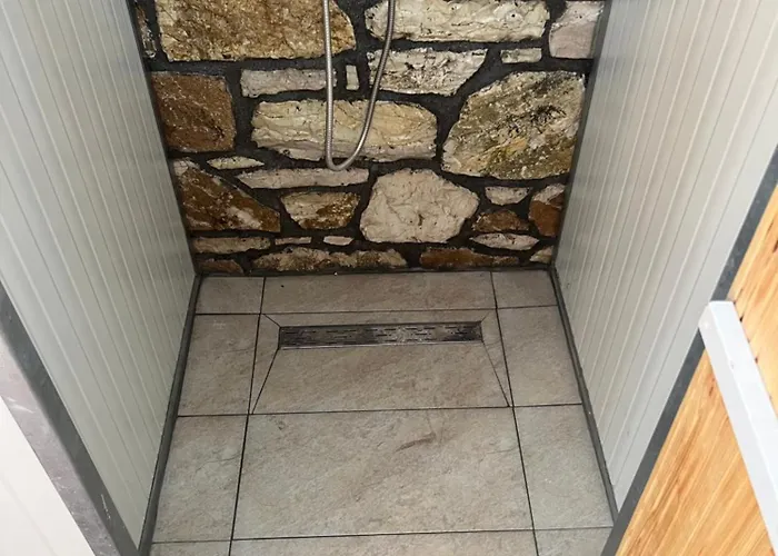 Himara Hostel Vandrarhem