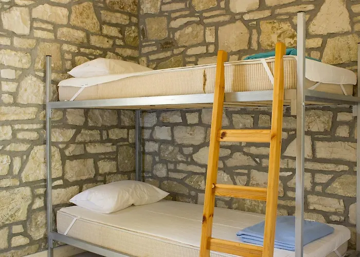 Vandrarhem Himara Hostel Himare