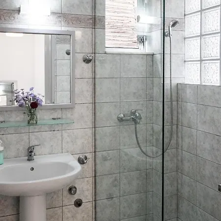 Himara Hostel Hostel Χειμάρρα