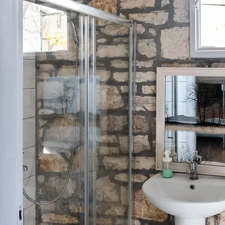 Hostel Himara Hostel