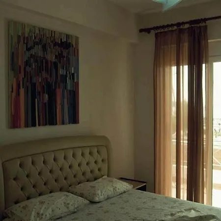 Himara Hostel Hostel