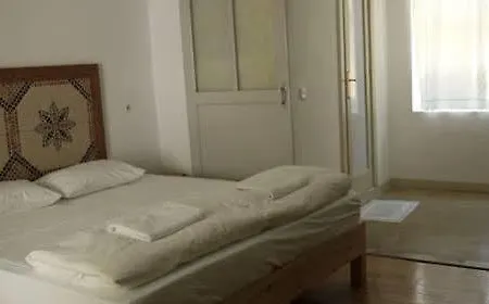 Himara Hostel Hostel Χειμάρρα