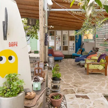 Himara Hostel * Χειμάρρα