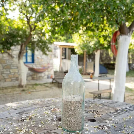 Himara Hostel * Χειμάρρα