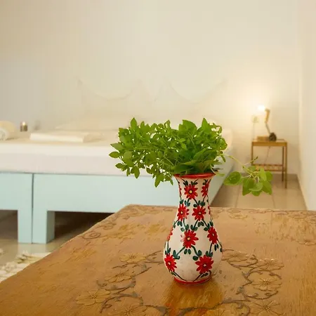 Himara Hostel * Χειμάρρα