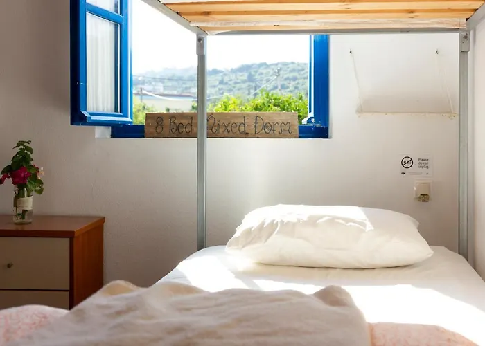 Himara Hostel Himare