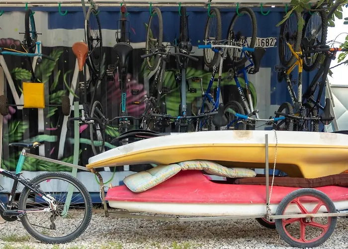 Himara Hostel Hostel